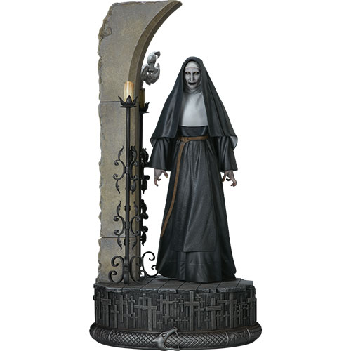 사이드쇼 The Nun Statue