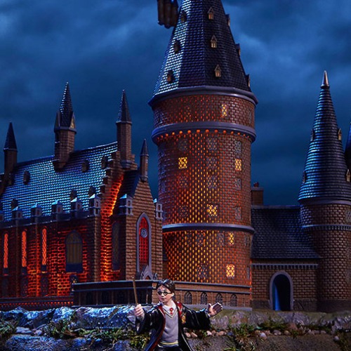 Department 56 Hogwarts Great Hall &amp; Tower Figurine