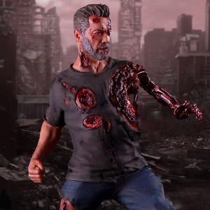 Chronicle Collectibles T-800 Statue